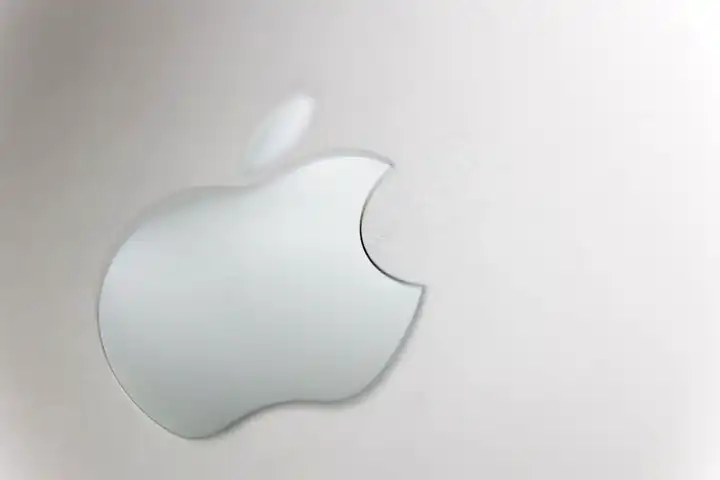 Katlanır iPhone 2026'da Geliyor!